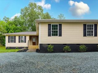 4218 Goose Dam Rd, Rocky Mount, VA 24151