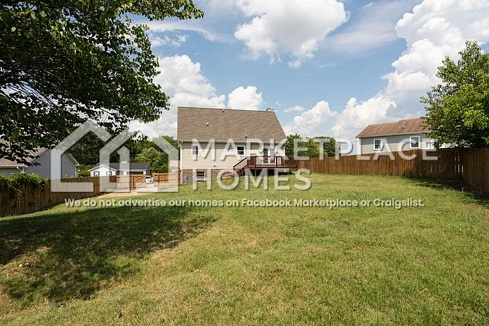 416 Sandburg Dr — Photo 22