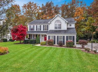 1445 E Stoker Ct, Loveland, OH