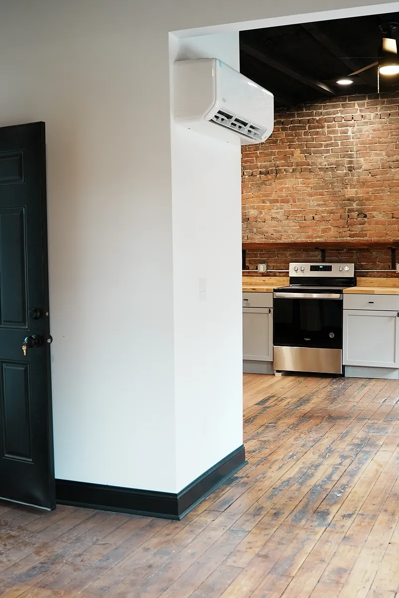 Building Photo - 22 Hutton St #3