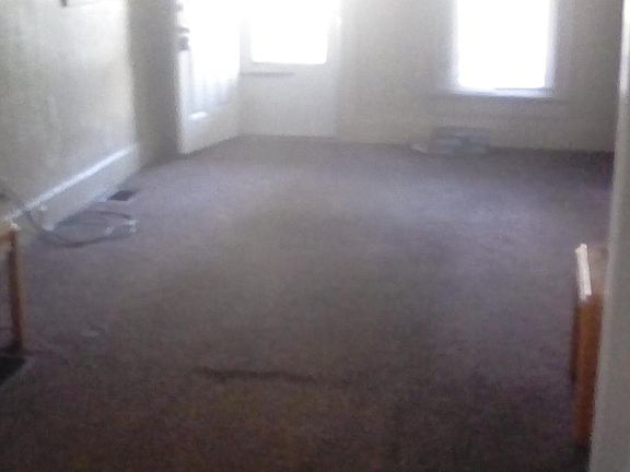 4th image of 1622 Gummer Ave
