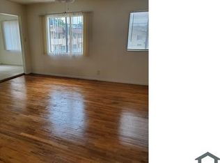 861 W 42nd Pl APT 9, Los Angeles, CA 90037
