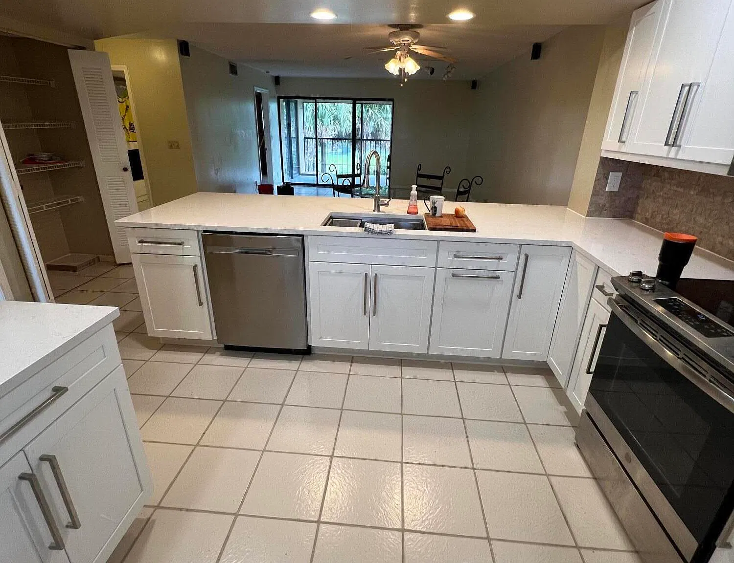 2 bed, 2.0 bath, 1170 sqft, $2,150 — Photo 2