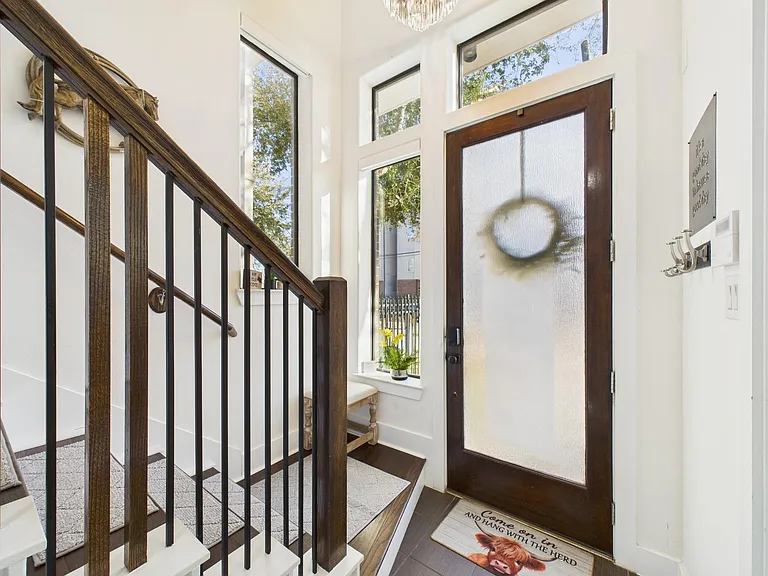 1404 Spring St #A — Photo 6