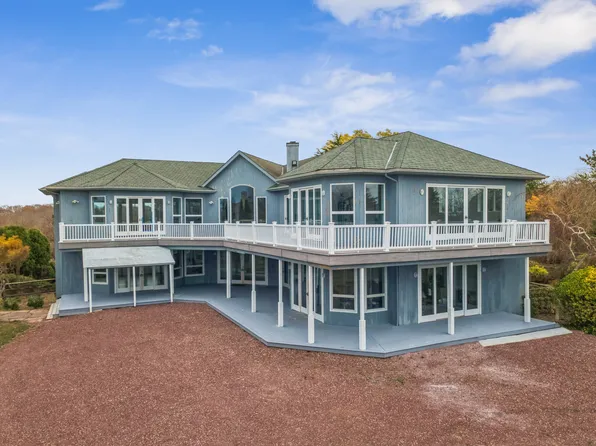 83 Prospect Hill Ln, Montauk, NY 11954
