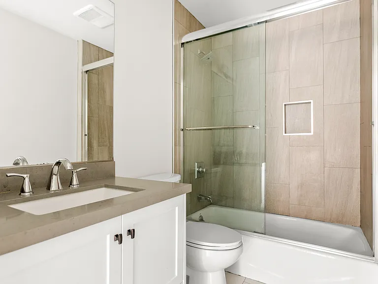 8520 Whitworth Dr #101 — Photo 20
