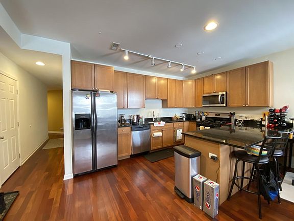 2nd image of 4849 N Christiana Ave