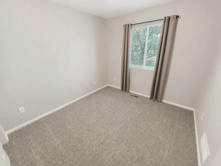 883 Durum St — Photo 21