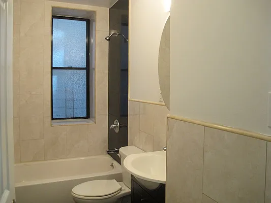 Rented by Monarch Realty Holdings | media 24