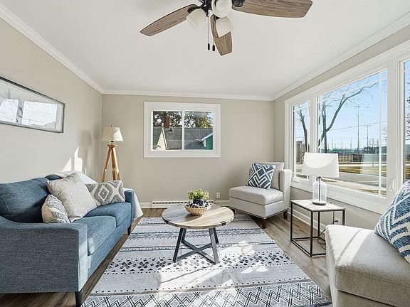 4th image of 400 S Outagamie St