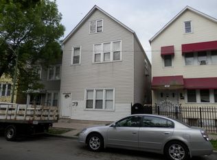 4735 S Hermitage Ave, Chicago, IL 60609