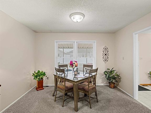 4th image of 2254 Middleground Dr