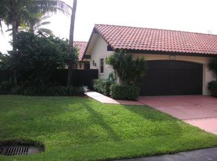 21750 San Simeon Cir, Boca Raton, FL 33433