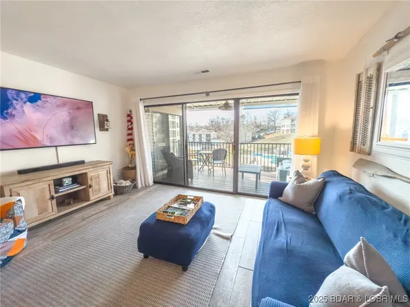 123 Barba Le Ln Unit 1B, Lake Ozark, MO 65049