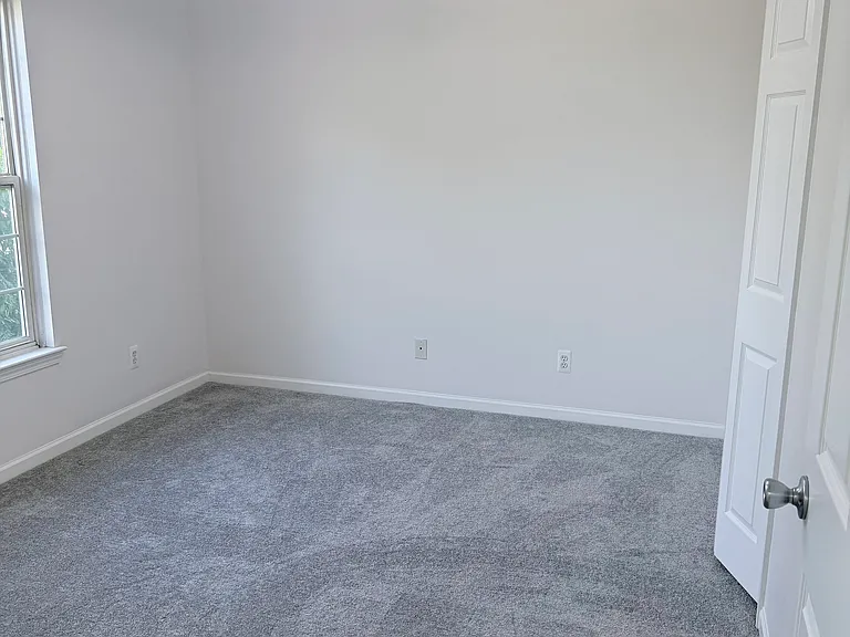 6143 Century Ct — Photo 33
