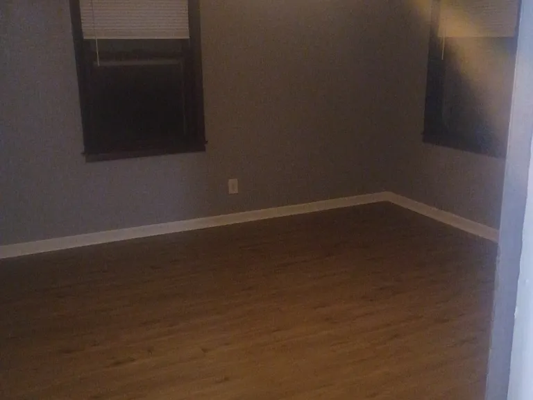 636 Orville Ave — Photo 27
