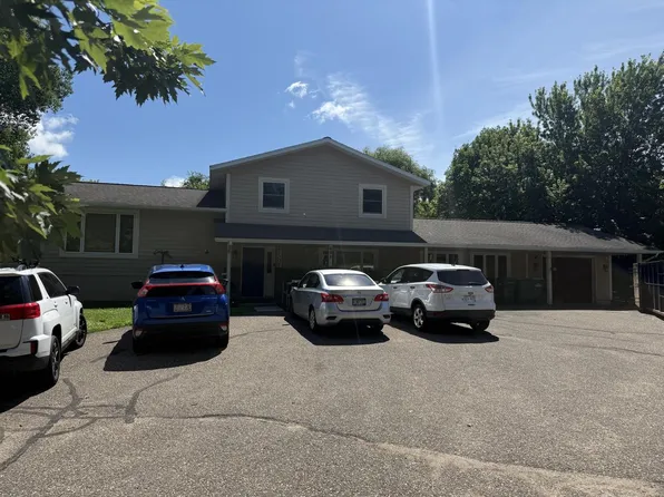 698 Baker ROAD, Hudson, WI 54016