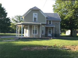 1005 Vine St, Greenville, IL