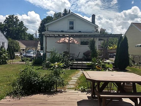4th image of 3113 Wayne St
