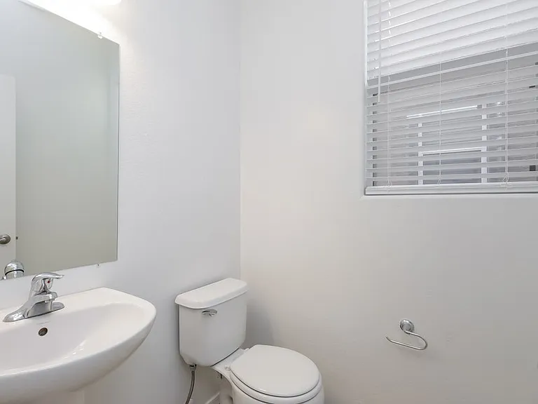 3728 S 54th Gln — Photo 15
