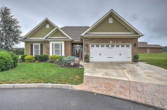 1st image of 1112 Jasmine Pl
