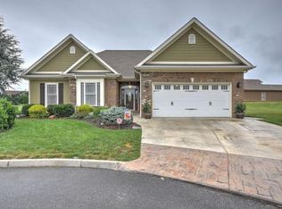 1112 Jasmine Pl, Kingsport, TN 37664