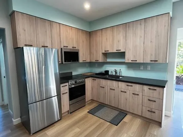417A Manzanita St, Redwood City, CA 94063