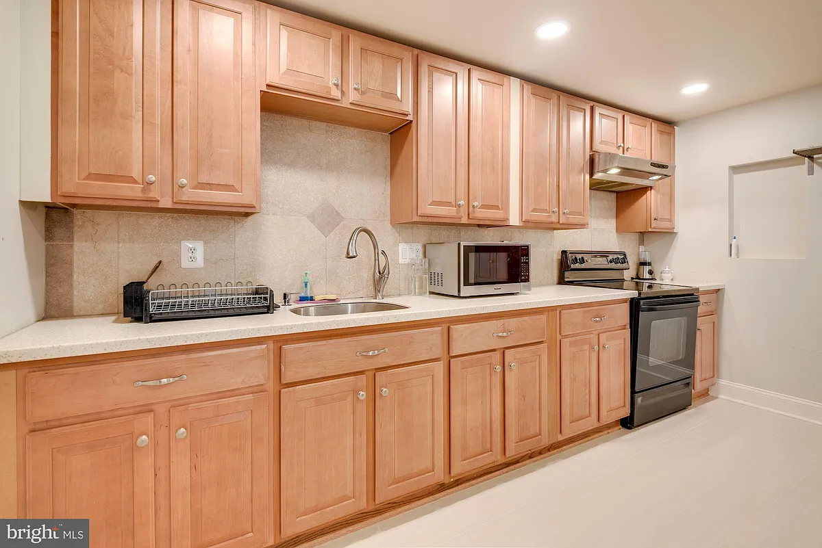 Building Photo - 709 Amelia Island Ct