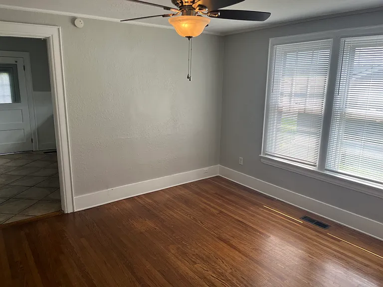 5510 Miller Dr — Photo 9