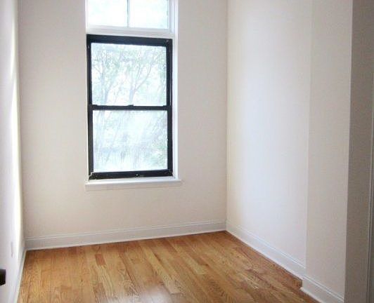 4th image of 63 E 125th St #632B