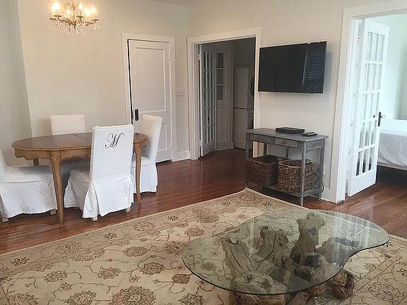 5th image of 726 N 17th Ave