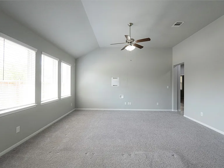 24238 Golden Fallow Dr — Photo 10
