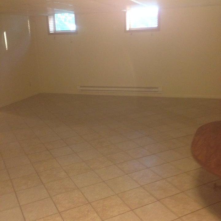 2nd image of 4-210 N Lindman St #4