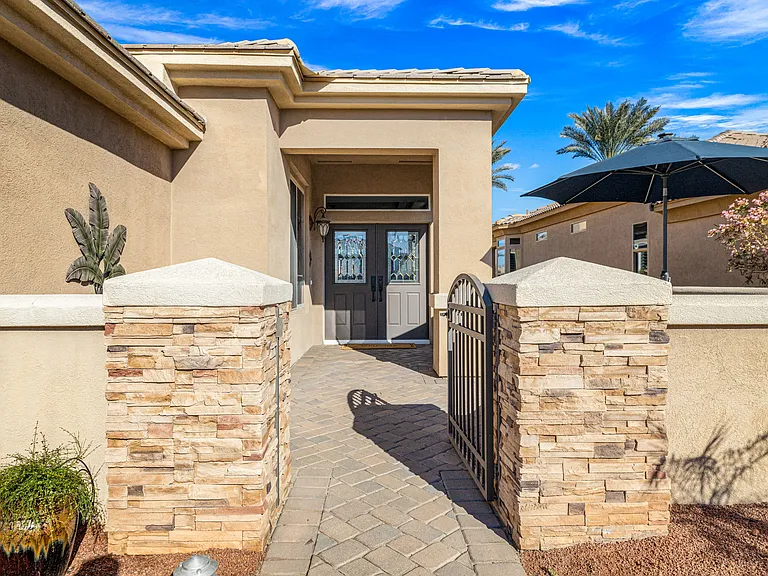 80200 Royal Birkdale Dr — Photo 18