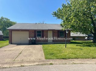 8181 Mount Washington Dr, Huber Heights, OH 45424
