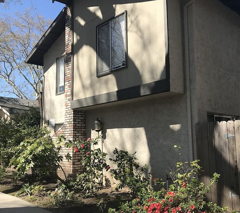1st image of 2709 D St APT 9