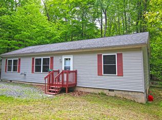 108 Hopi Ct, Pocono Lake, PA