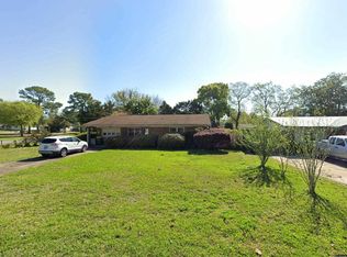 37 Deal Ave, Fort Walton Beach, FL 32548