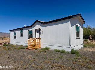 5405 Desert Ln, Silver Springs, NV 89429