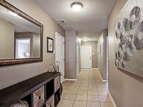 3rd image of 2507 Ember Canyon Ln