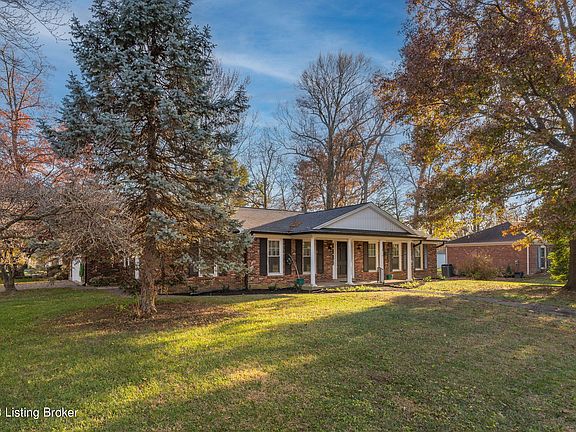 3rd image of 419 Whiteheath Ln