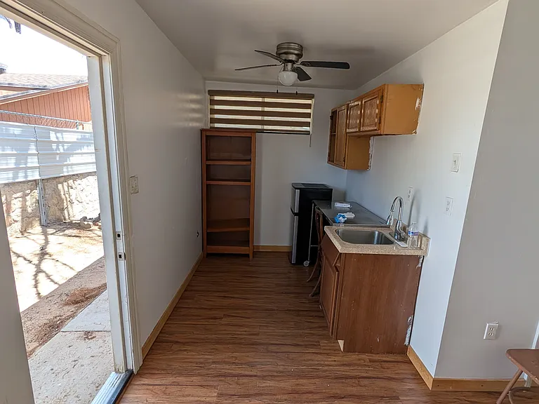 9428 Louvre Dr #1 — Photo 6