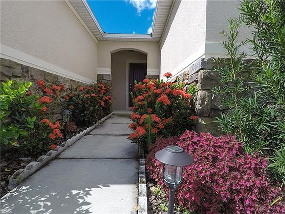3rd image of 2820 Shelburne Way