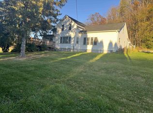 S6530 Spring Valley Rd, Loganville, WI 53943