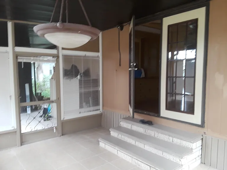 12878 Circle Lake Dr — Photo 7