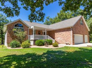 27243 Harrill Ln, Lebanon, MO 65536
