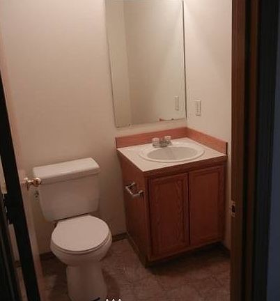 5th image of 1408 200th StCt E