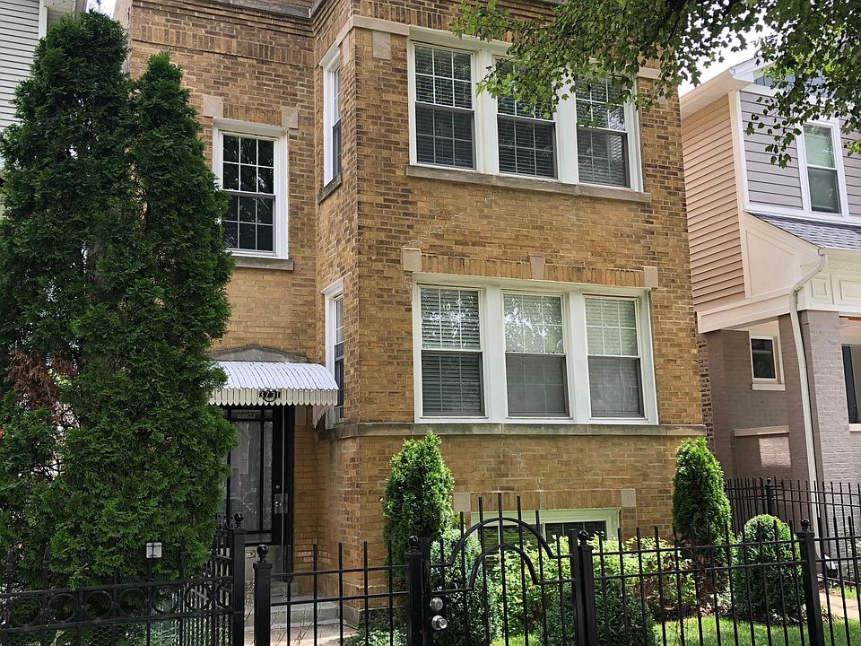 1st image of 3731 N Albany Ave #G
