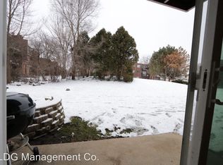 704 Court Of Birch APT 2, Vernon Hills, IL