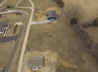 60 Tyler Ridge Dr, Clarkson, KY 42726